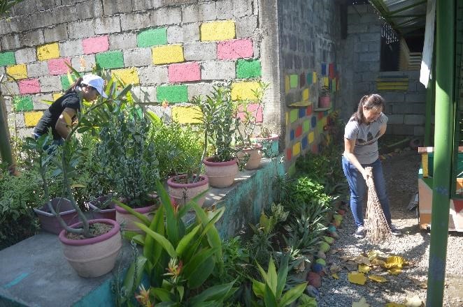 Math & NatSci Dep’t joins Camantiles NHS for 2019 “Brigada Eskwela”